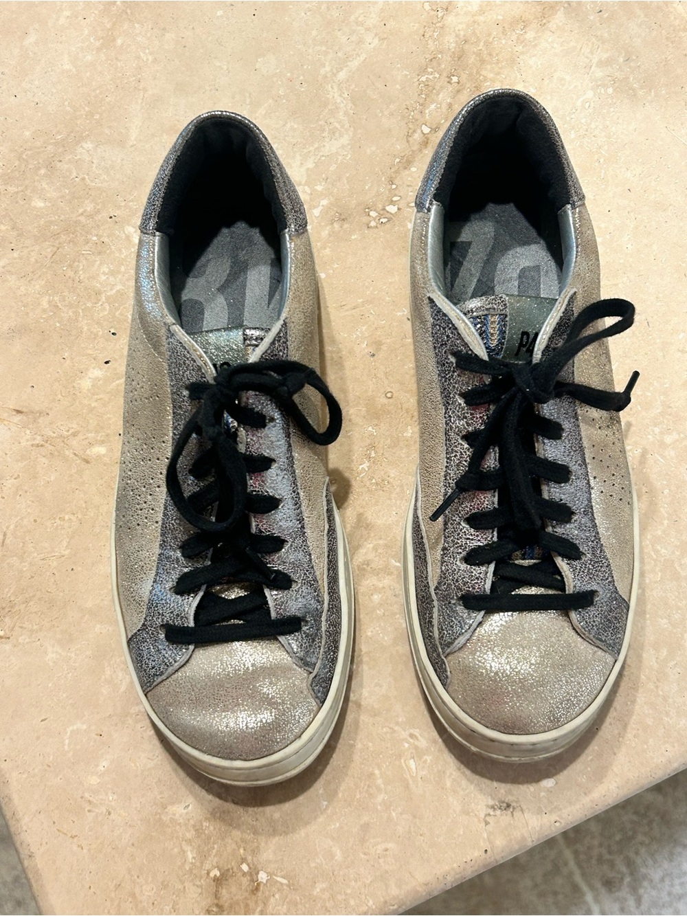 P448 Metallic Silver Glitter Low-Top Lace-Up Sneakers